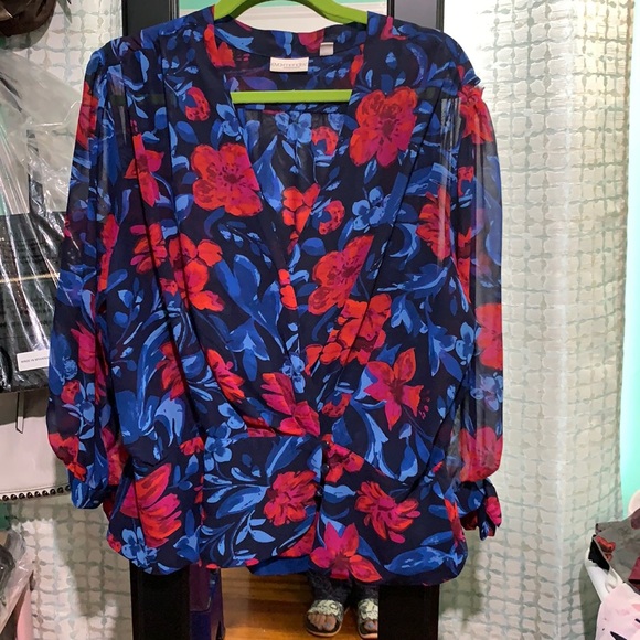NY&C Eva Mendez Collection Floral Blouse - Picture 1 of 5